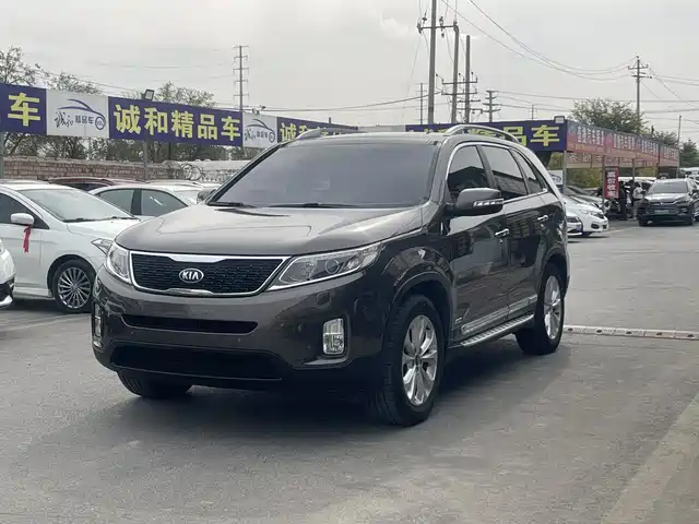 Kia Sorento Sorento 2013 2.4l 7-Seat Gasoline Extreme Version — фото