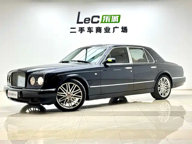 Bentley Elegant Yazhi 2005 R 6.8t — фото