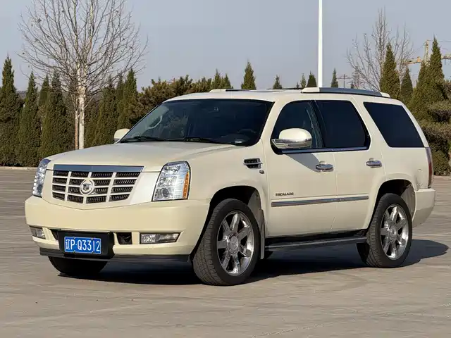 Cadillac Escalade Escalade 2007 6.2 Awd — фото