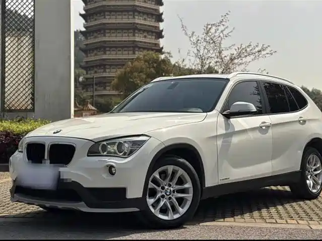 Bmw Bmw X1 Bmw X1 2015 Sdrive18i Stylish Upgraded Version — фото