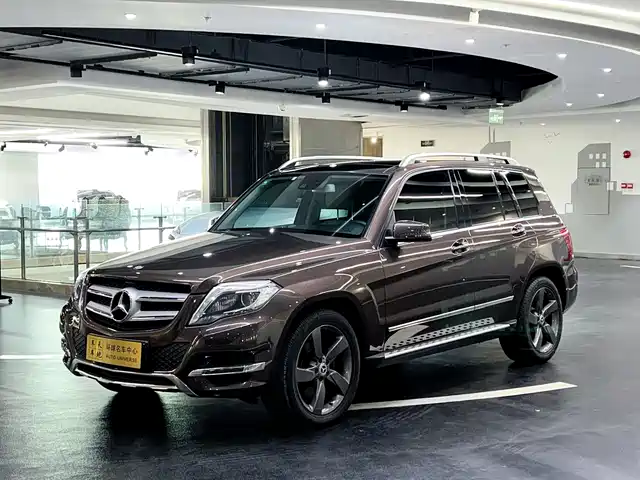 Mercedes-Benz Mercedes Benz Glk Class Mercedes-Benz Glk-Class 2013 Facelift Glk 300 4matic Fashionable Model — фото