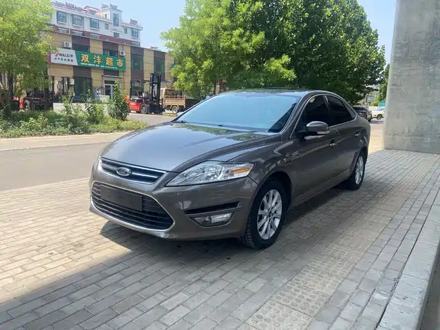Ford Win Zhisheng 2013 2.3l Luxury Model — фото