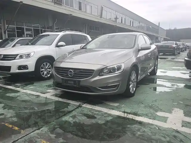 Volvo Volvo S60 Volvo S60 2014 S60l T5 Zhiyue Edition — фото