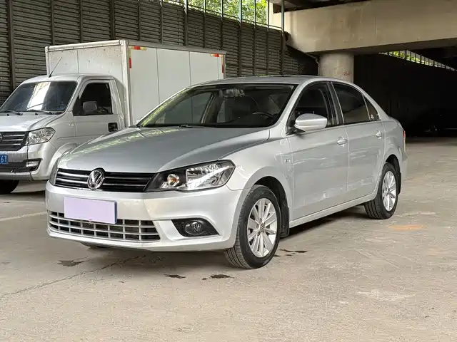 Volkswagen Jetta Jetta 2015 1.6l Automatic Luxury Model — фото