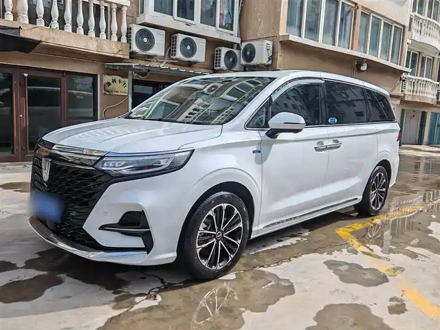 Roewe Roewe Imax8 Roewe Imax8 2021 400tgi Supreme Series Lu Zun Edition — фото