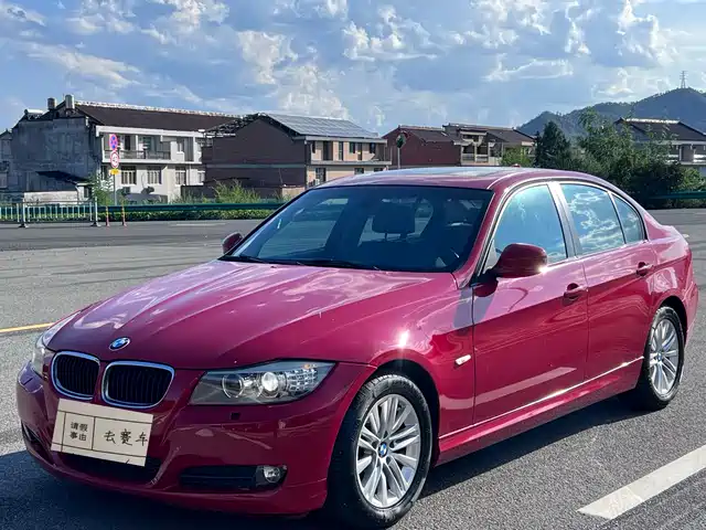Bmw Bmw 3 Series Bmw 3 Series 2011 320i Luxury — фото