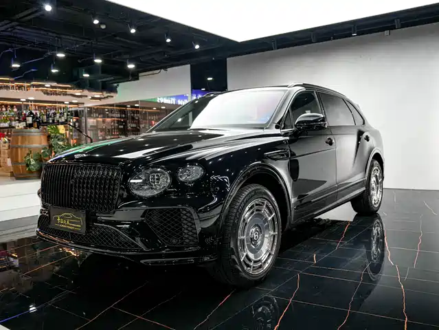 Bentley Bentayga Bentayga 2023 4.0t V8 Long Wheelbase Version — фото