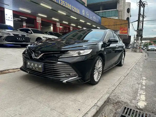 Toyota Camry Camry 2021 2.5g Deluxe Edition — фото