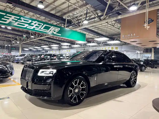 Rolls Royce Ghost Ghost 2024 6.7t Black Badge — фото