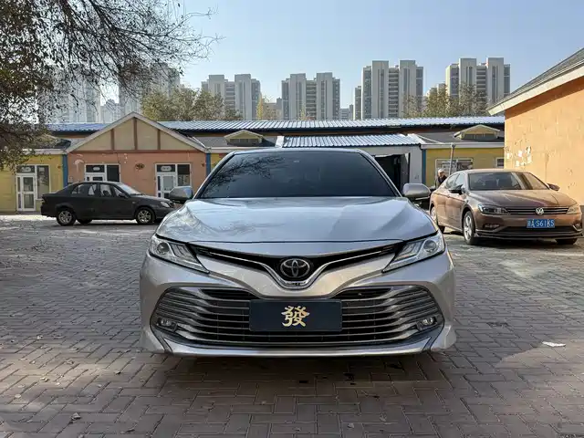 Toyota Camry Camry 2019 2.5g Deluxe Edition National V — фото