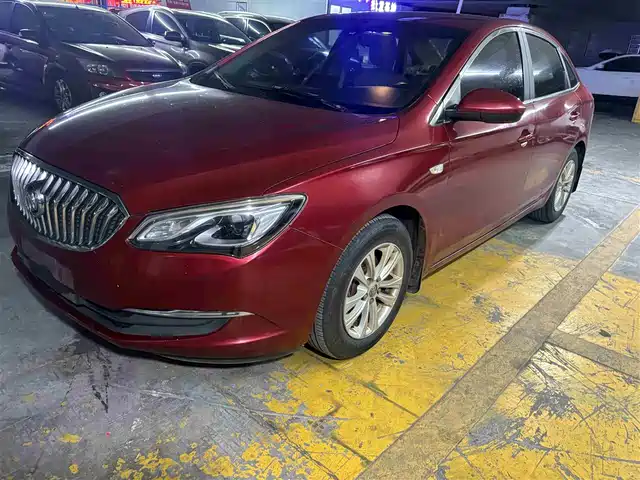Buick Yinglang Yinglang 2016 15n Manual Aggressive Type — фото