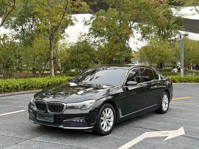 Bmw Bmw 7 Series Bmw 7 Series 2016 730li Leading Model — фото