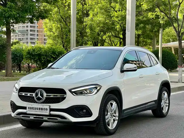 Mercedes-Benz Mercedes-Benz Gla Mercedes-Benz Gla 2023 Gla 200 — фото