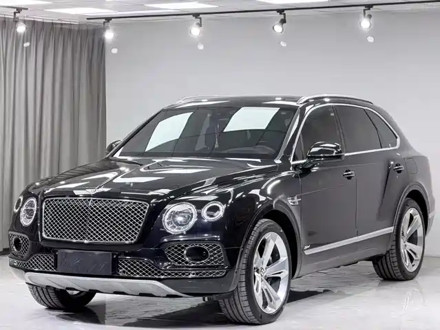 Bentley Bentayga Plug-In Hybrid Bentayga Plug-In Hybrid 2021 3.0t Phev — фото