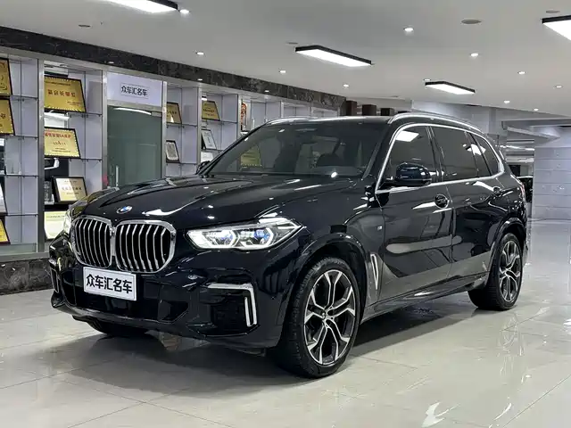 Bmw Bmw X5 Bmw X5 2022 Facelift Xdrive 40li Exclusive M Sports Package