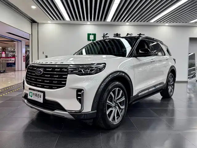 Ford Explorer Explorer 2023 Ecoboost 285 Four-Wheel Drive Titanium Version 6 Seats — фото