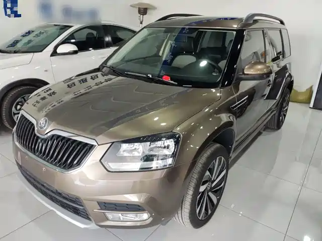 Skoda Yeti Yeti 2017 Tsi280 Dsg Forward Version — фото