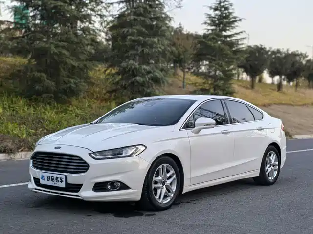 Ford Mondeo Mondeo 2013 1.5l Gtdi180 Fashion Model — фото