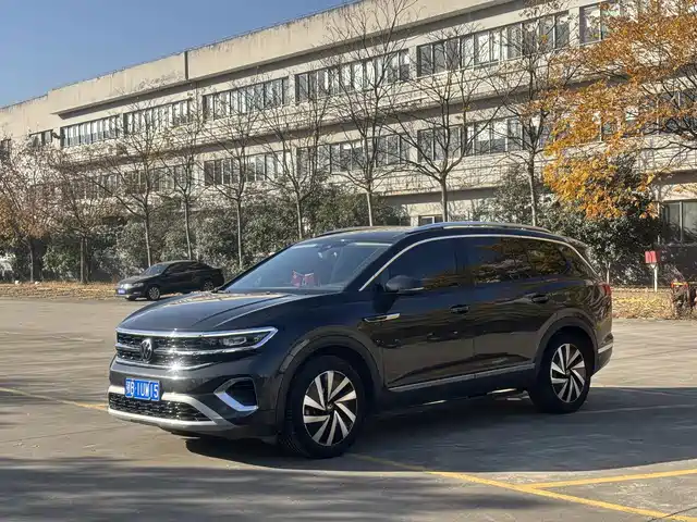 Volkswagen Lan Jing Lanjing 2021 380tsi Four-Wheel Drive R-Line Extension Version — фото