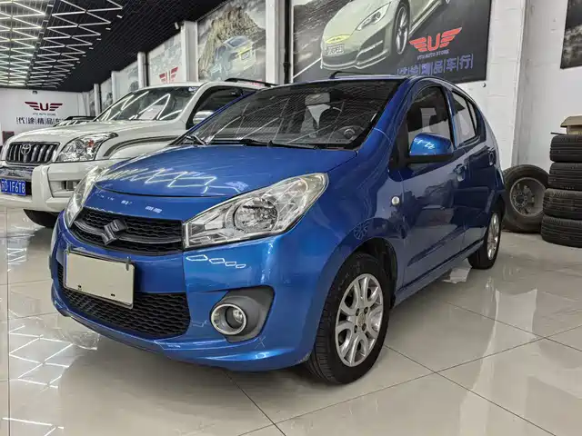 Suzuki Alto Alto 2013 1.0l Automatic Luxury Model — фото