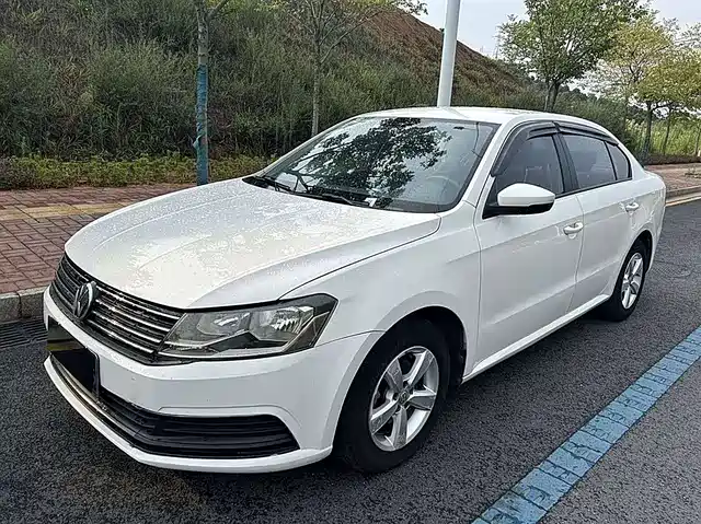 Volkswagen Lavida Lavida 2017 1.6l Automatic Fashion Version — фото