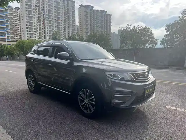 Geely Automobile Boyue Boyue 2020 1.8td Dct Two-Wheel Drive Smart Model — фото