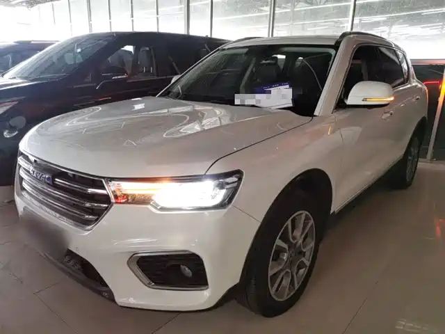 Harvard Haval H7 Haval H7 2018 Blue Label H7 2.0t Automatic Smart Enjoyment Model