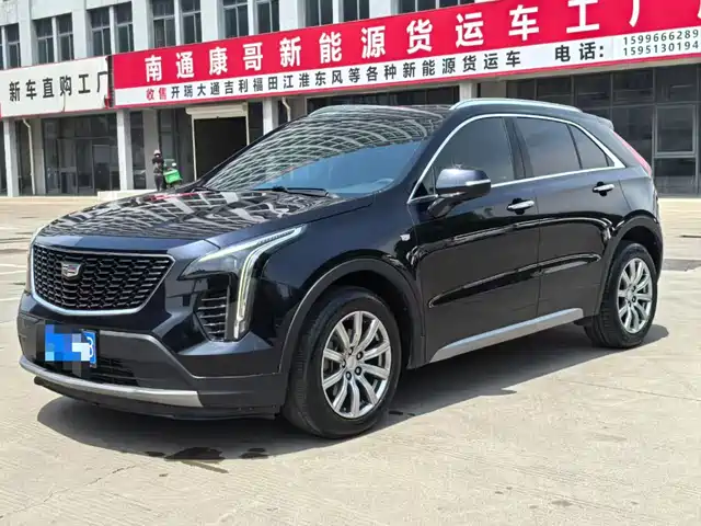 Cadillac Cadillac Xt4 Cadillac Xt4 2021 28t Two-Wheel Drive Leading Model — фото
