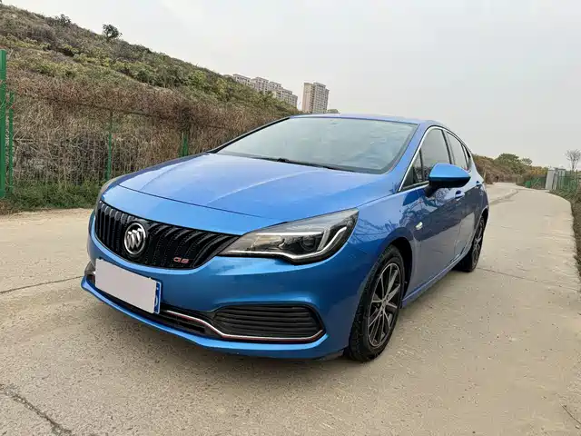 Buick Valeant Weilang 2016 Hatchback Gs 20t Dual-Clutch Sports Model — фото