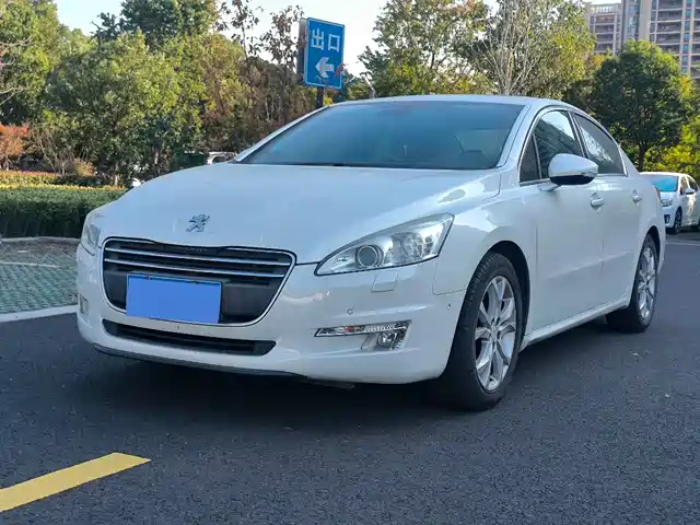 Peugeot Peugeot 508 Peugeot 508 2011 2.3l Automatic Luxury Version — фото