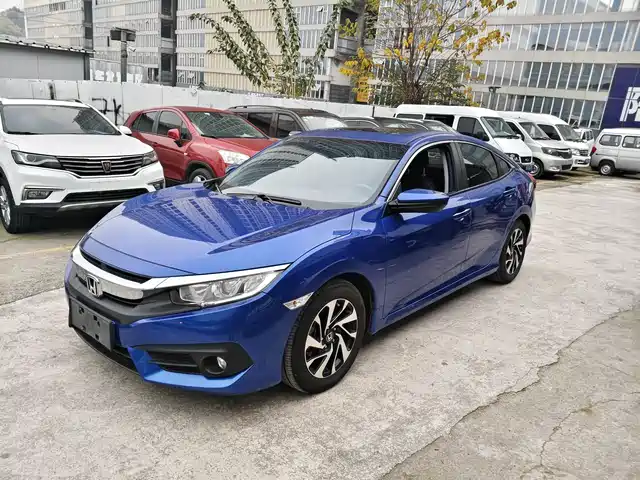 Honda Civic Civic 2016 220turbo Cvt Deluxe Edition — фото