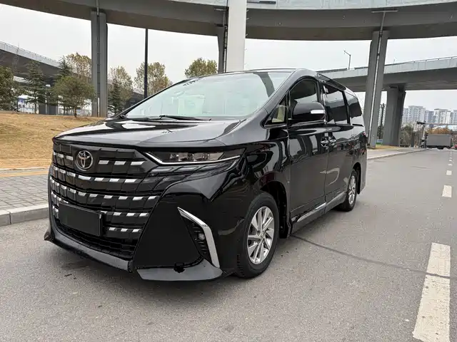 Toyota Elfa Alfa 2012 3.5l Deluxe Edition — фото