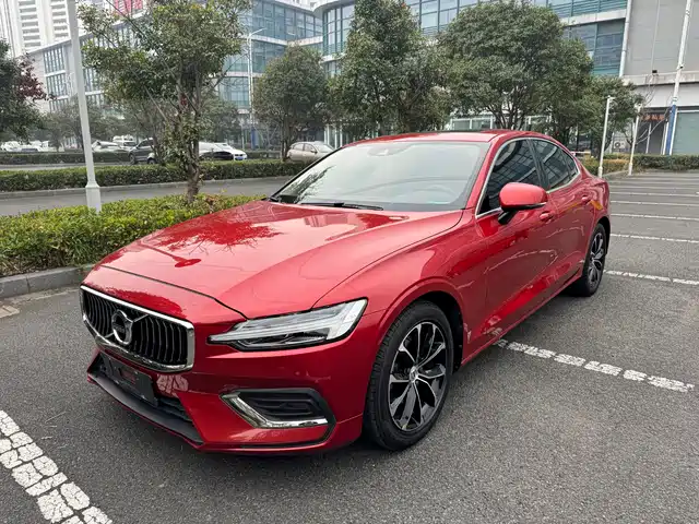 Volvo Volvo S60 Volvo S60 2021 T4 Zhiyi Luxury Edition — фото