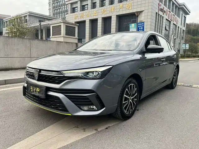 Roewe Roewe I5 Roewe I5 2021 Facelift 1.5l Cvt Diamond Version — фото