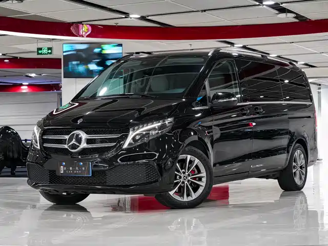 Mercedes-Benz Mercedes Benz V Class Mercedes-Benz V-Class 2022 V 260 Pilot Edition — фото