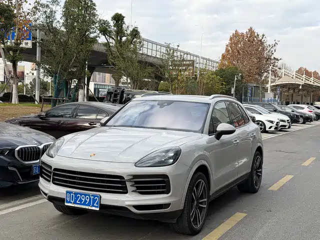 Porsche Cayenne Cayenne 2018 Cayenne 3.0t — фото