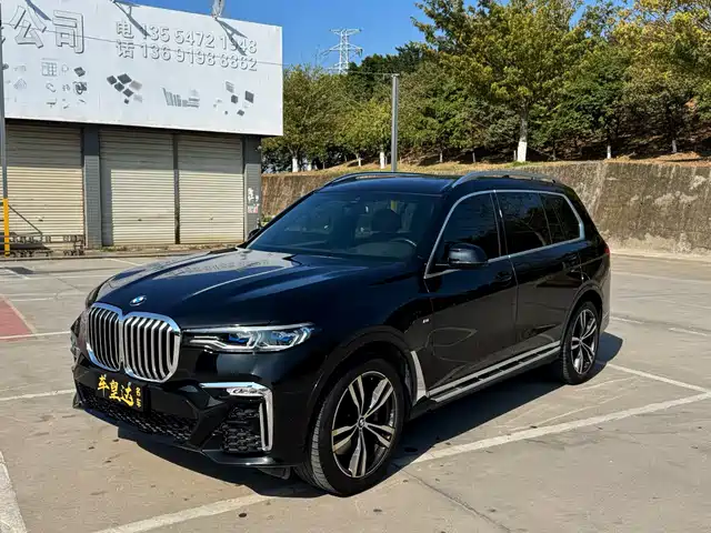 Bmw Bmw X7 Bmw X7 2020 Xdrive40i Exclusive M Sports Package — фото