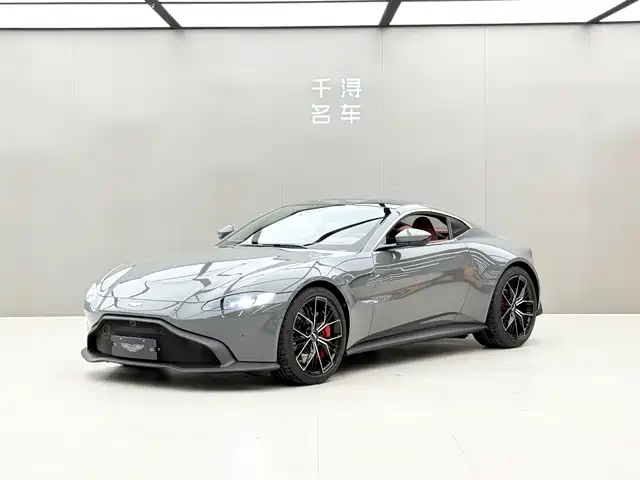 Aston Martin V8 Vantage V8 Vantage 2022 4.0t V8 Coupe — фото