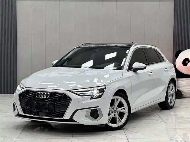 Audi Audi A3 Audi A3 2021 Sportback 35 Tfsi Fashionable And Elegant — фото