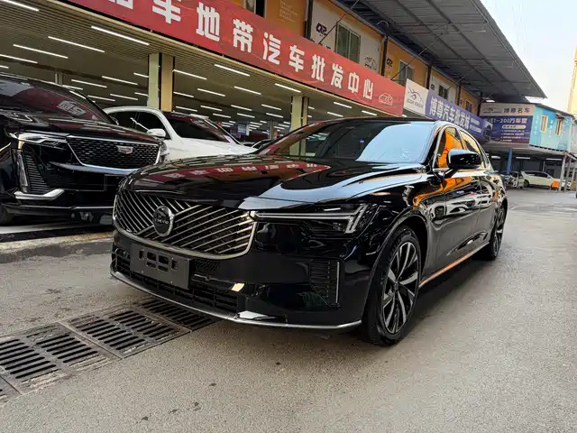 Volvo Volvo S90 Volvo S90 2026 B5 Zhiyi Luxury Edition — фото