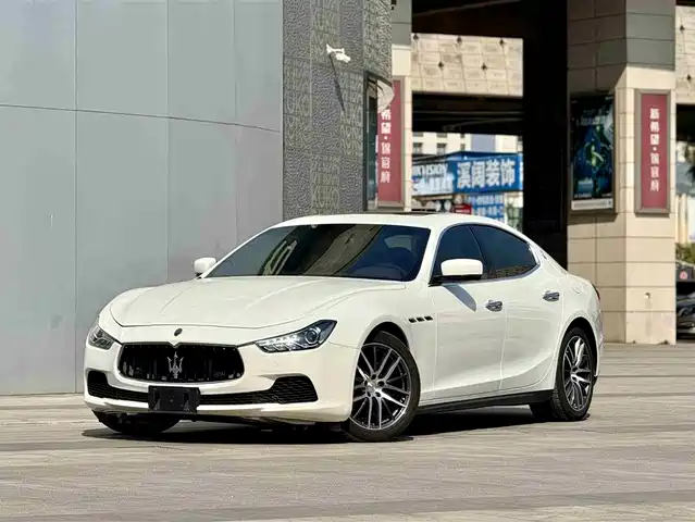 Maserati Ghibli Ghibli 2014 3.0t Standard Edition — фото