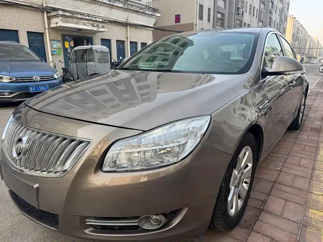 Buick Majesty Regal 2012 2.0l Comfort Edition — фото