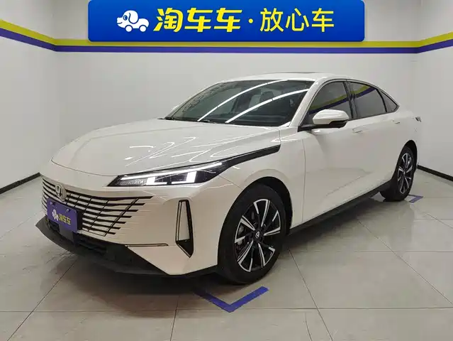 Chang'An Escape Eado 2024 1.5t Gdi Automatic Premium Model — фото