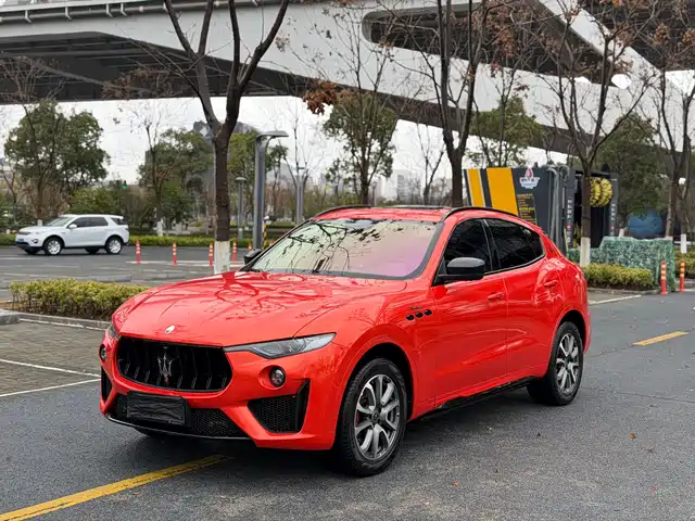 Maserati Levante 2017 г. — фото
