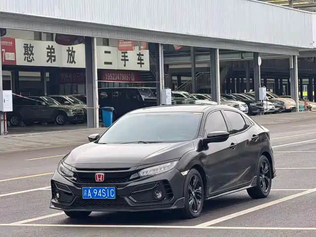 Honda Civic Civic 2021 Hatchback 220turbo Cvt Cool Control — фото