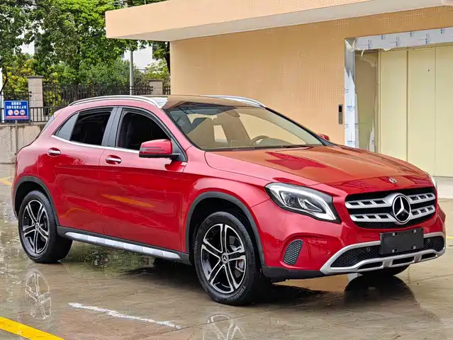 Mercedes-Benz Mercedes-Benz Gla Mercedes-Benz Gla 2018 Gla 200 Dynamic — фото