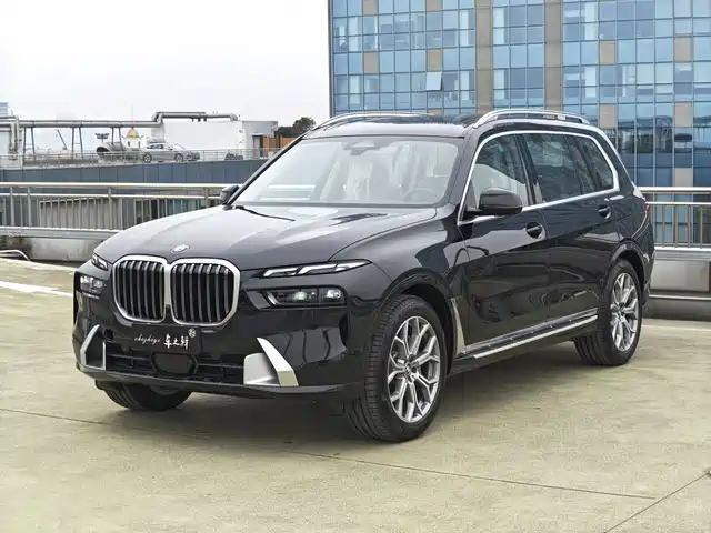 Bmw Bmw X7 Bmw X7 2023 Xdrive40i Leading Luxury Package — фото