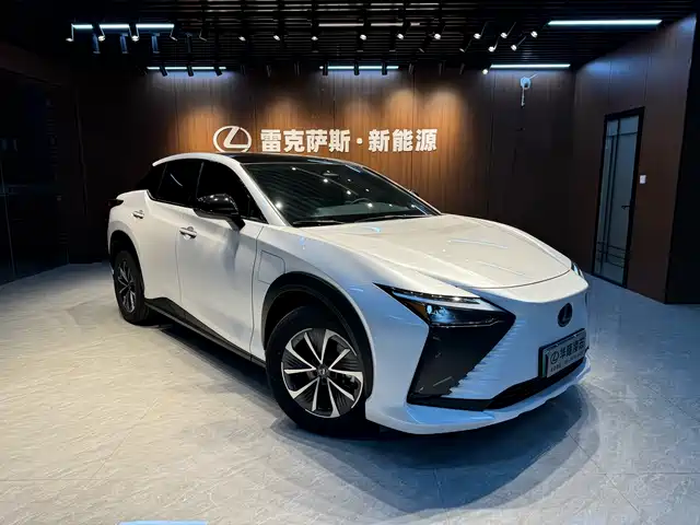Lexus Lexus Rz Lexus Rz 2023 450e Four-Wheel Drive Indulgent Version — фото