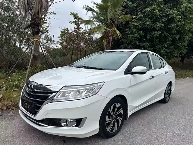 Honda Lingpai Lingpai 2016 1.8l Cvt Deluxe Edition — фото