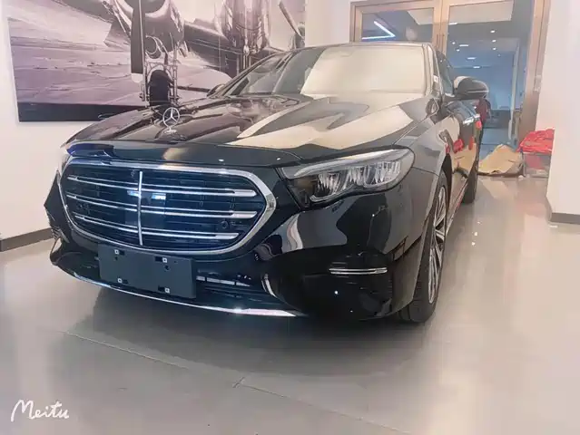 Mercedes-Benz Mercedes-Benz E-Class Mercedes-Benz E-Class 2026 E 300 L Luxury Model — фото